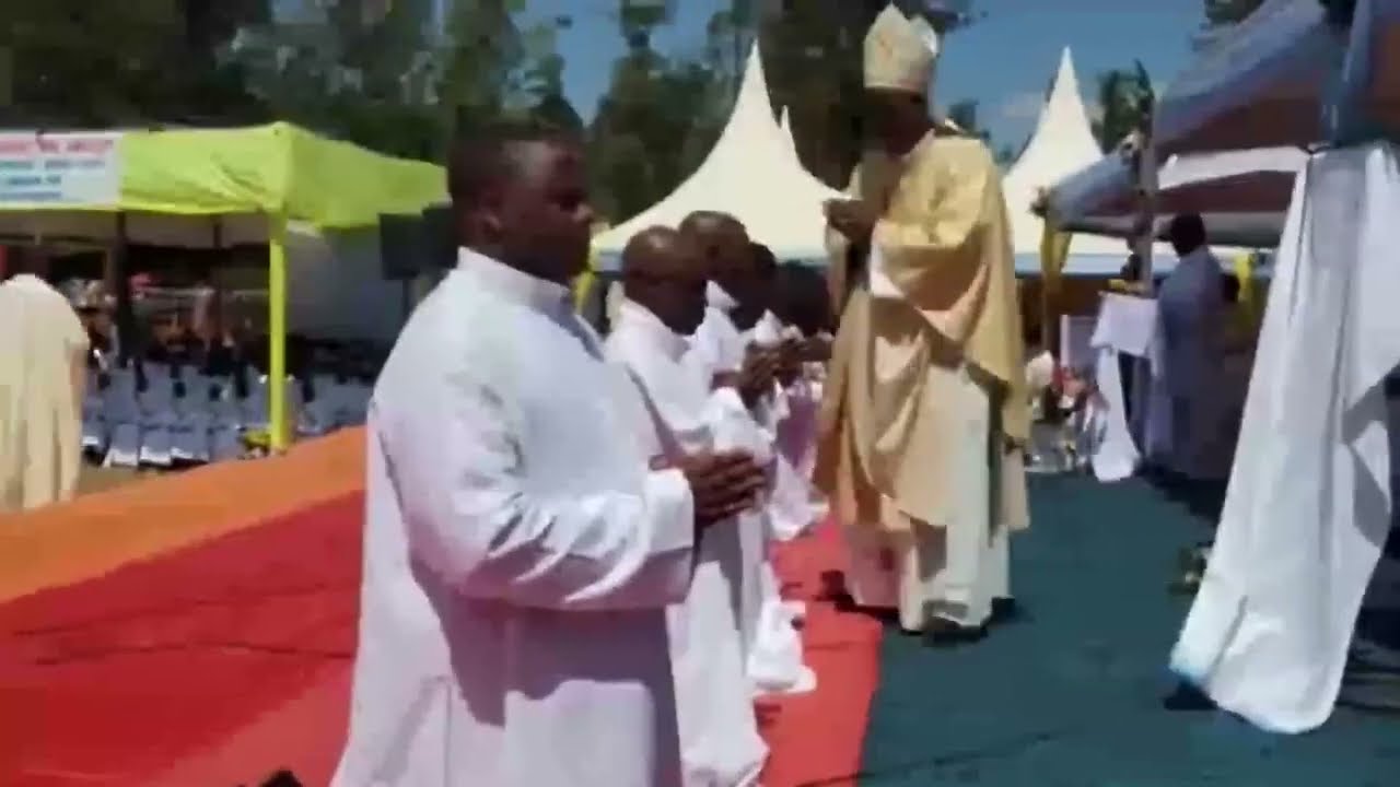 INDIRIMBO ZIRYOSHE Z'ITORWA BY CERCLE SAINT PAUL GITEGA BUJUMBURA  VOC VOLUME 3
