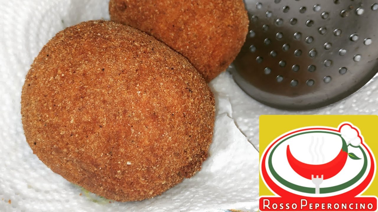 suppl&igrave; con rag&ugrave; e mozzarella