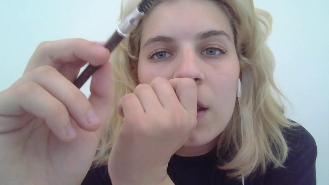 ASMR | Personal Attention (Brush, Tongue Clicking, Repetition)