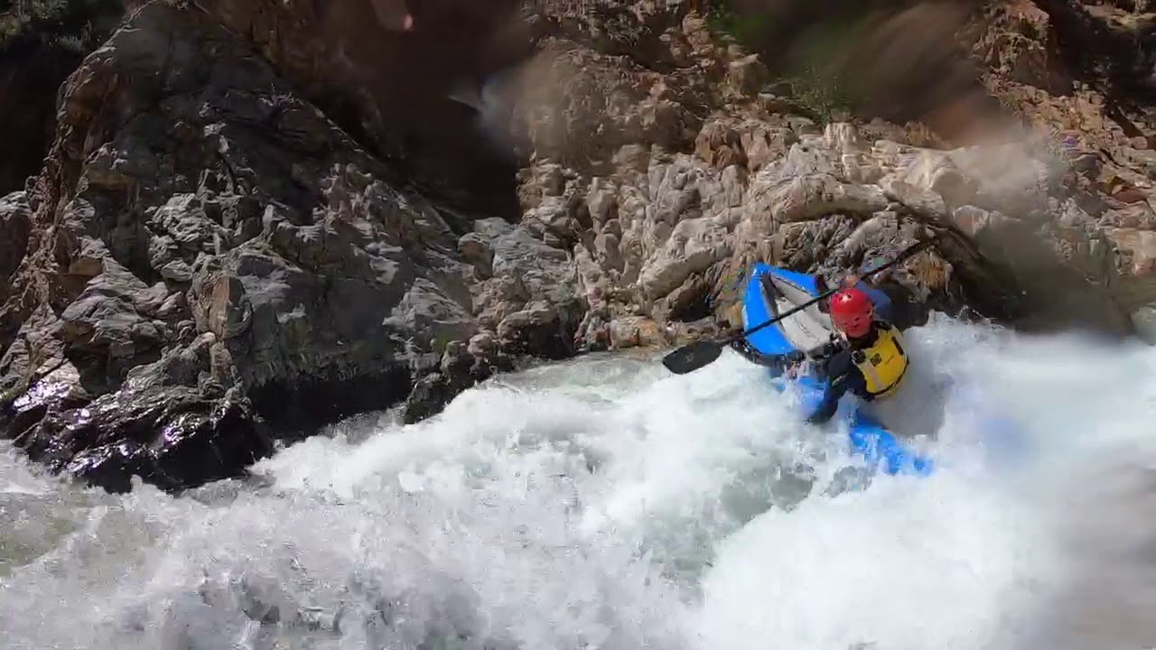Arroyo Seco Kayaking