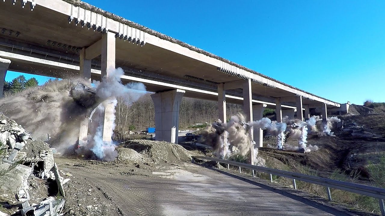 Sprengung Talbrücke Rälsbach bei Wilnsdorf am 27.02.2022
