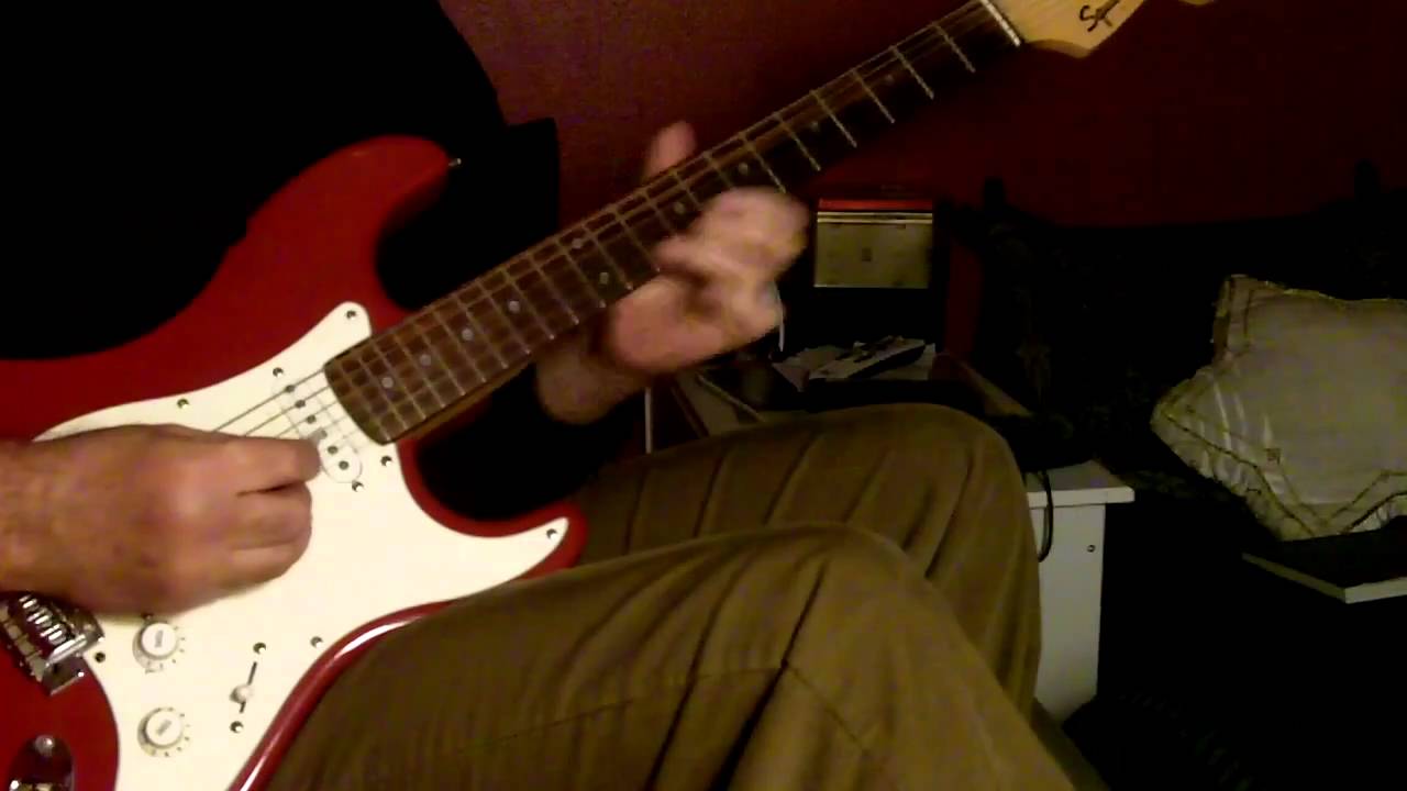 Mere Sapno ki rani...... Guitar Instrumental [ HD ]  {:-)