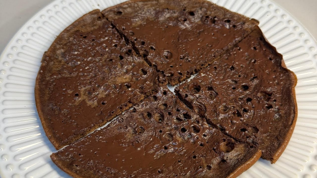 BROWNIE OU PANQUECA DE CHOCOLATE E WHEY