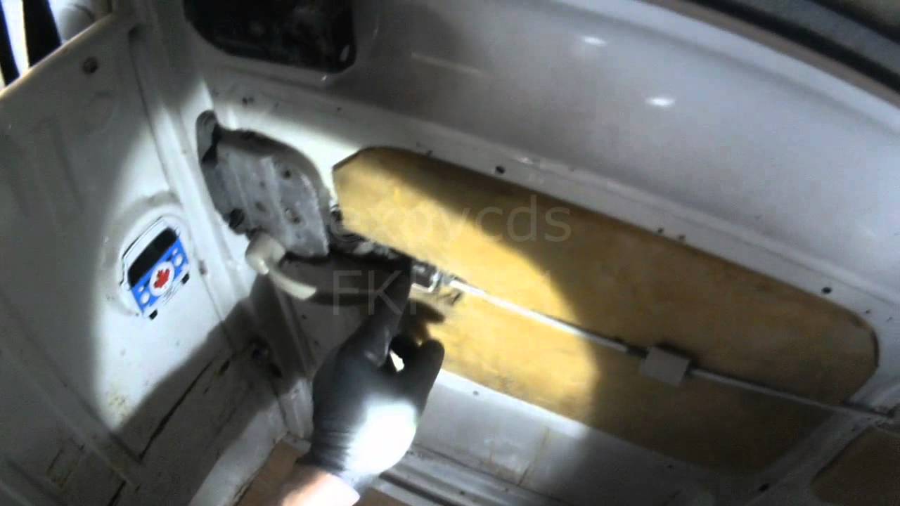 VW T2: Sliding Door Inside Release Cable Adjustment