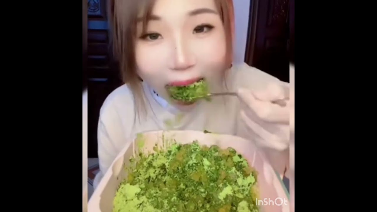 ASMR ICE EATING WITH MATCHA, MILK POWDER, PASSION FRUIT, SHAVED ICE, CRUNCHY ICE, ICE EATING