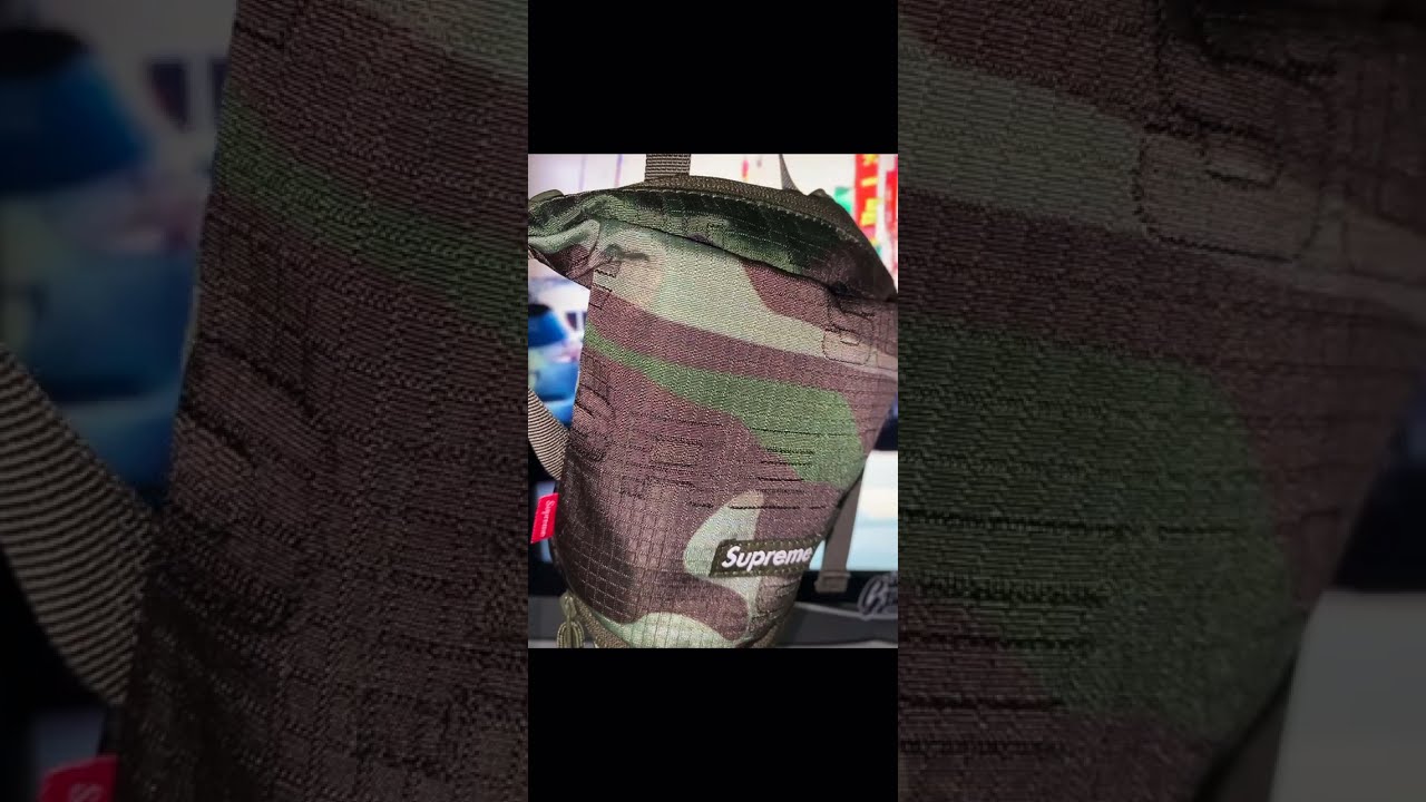 Supreme CAMO neck pouch