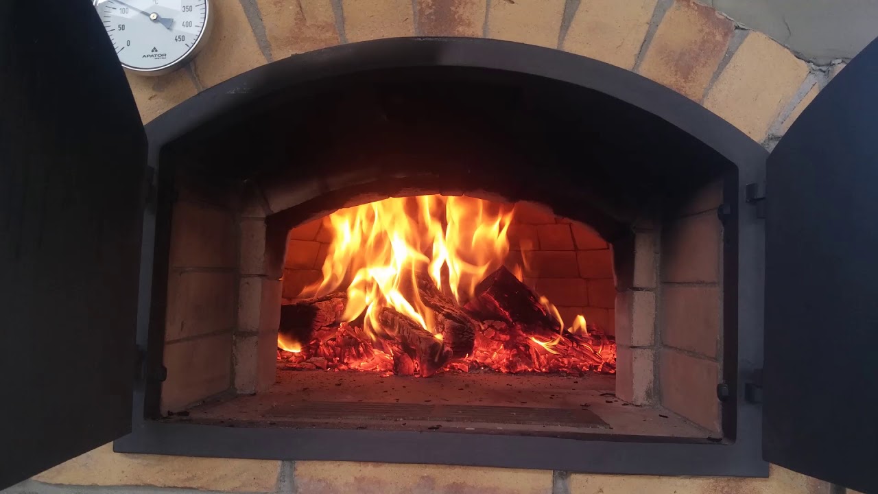 Pizza pec,gril,udiareň v alt&aacute;nku /pizza kemence , pizza oven /