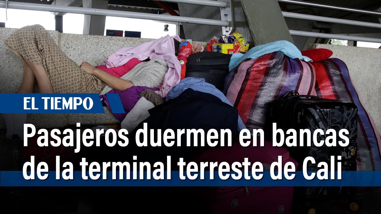 Pasajeros duermen en bancas de cemento en terminal de Cali, por paro camionero | El Tiempo