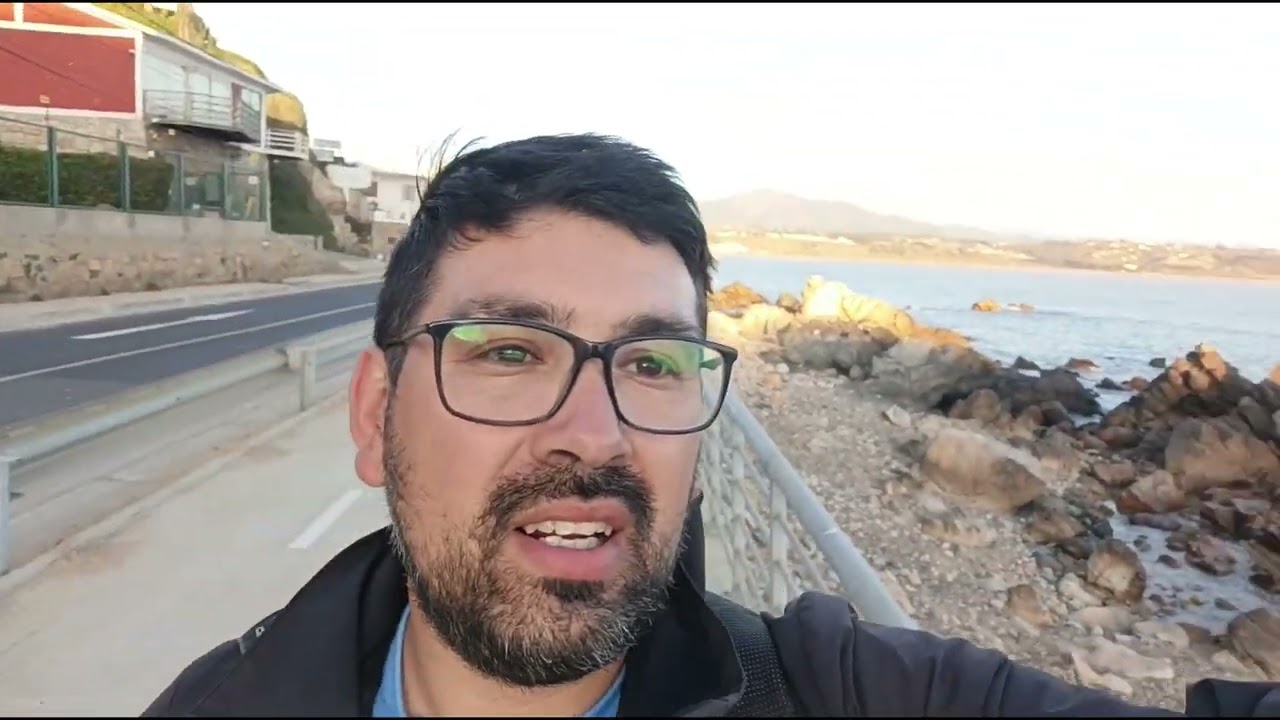 Pesca Ul en las rocas de Concón