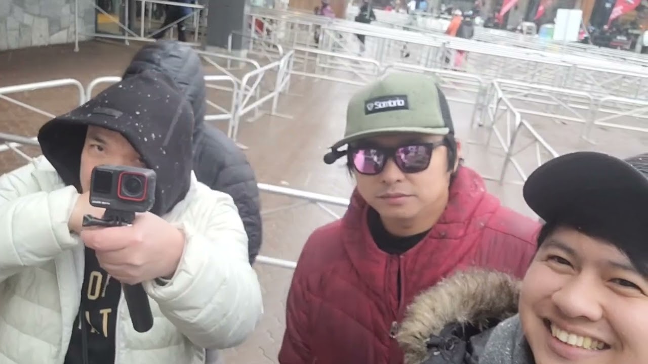 Half of Team Erwin Goes to Vancouver   CanadaVlog#16