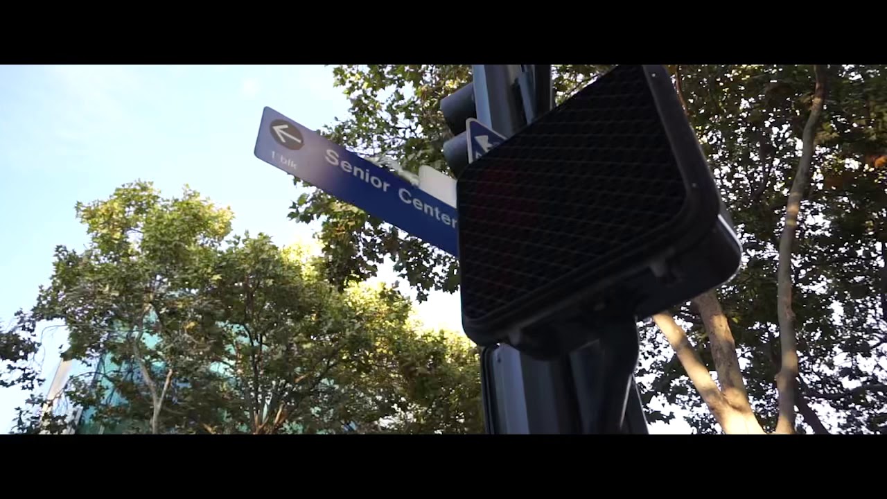 Street performing in Palo Alto