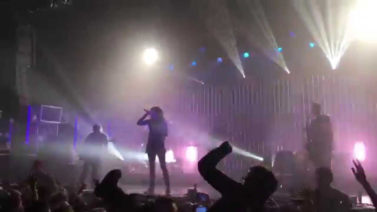 Bring Me The Horizon - Throne (Hamburg, Germany)