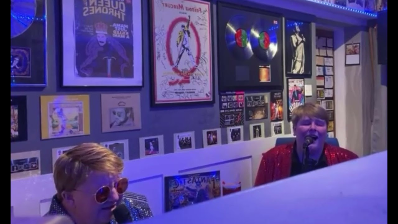 We All Fall In Love Sometimes/ Curtains- Taken From Alan And Joddmans MSG 2005 Livestream