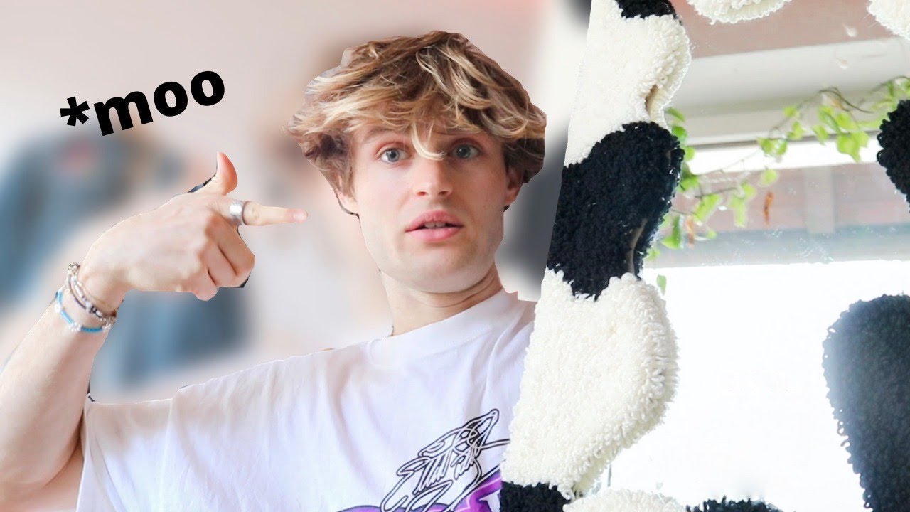 COW PRINT MIRROR | BEGINNER PUNCH RUG TUTORIAL | Henri Purnell