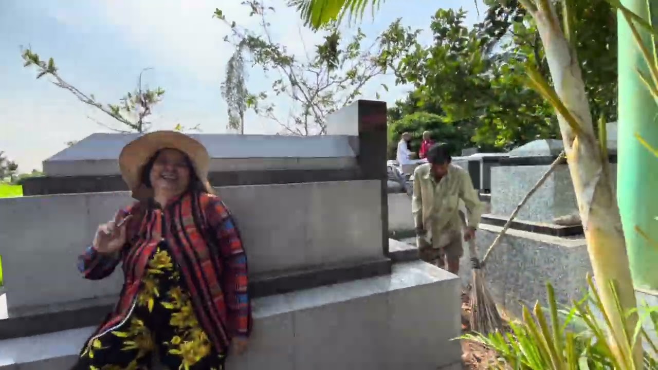 Tảo mộ ông bà đón tết 2026