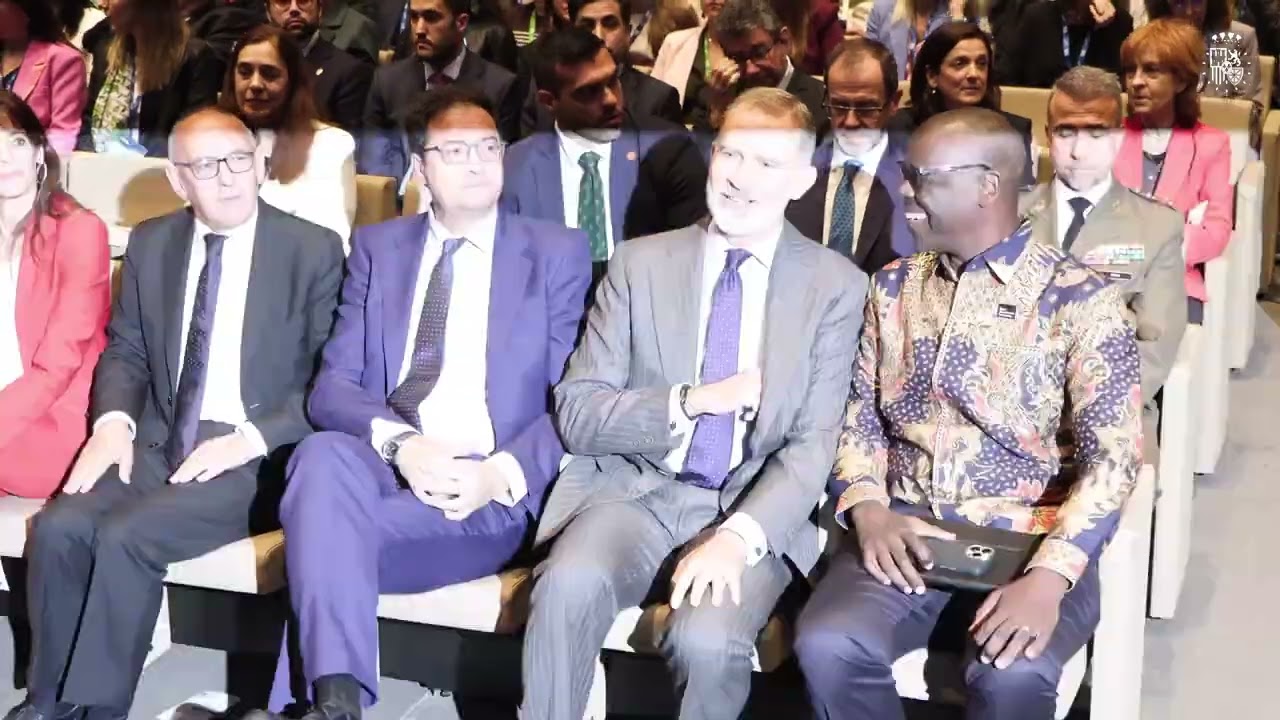 El Rey preside la clausura de la IX Cumbre Global de la Alianza para el Gobierno Abierto