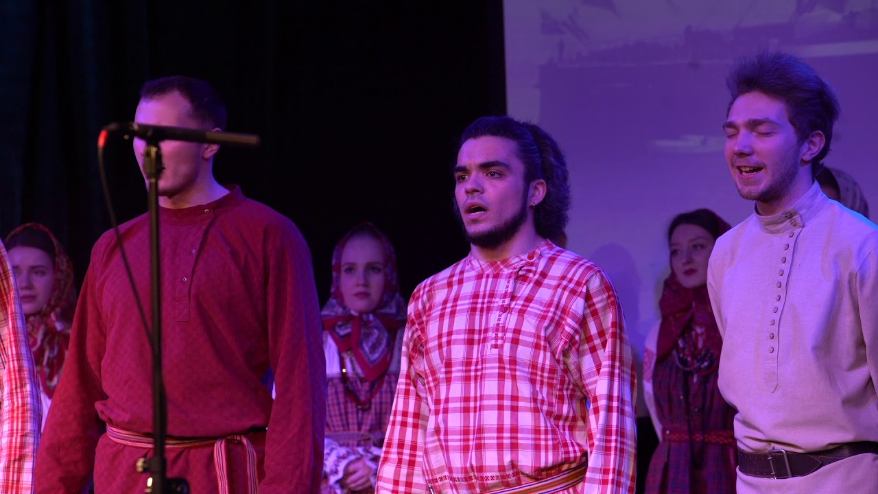 Эсминец суровый на рейде стоял. Поет Московский народный хор