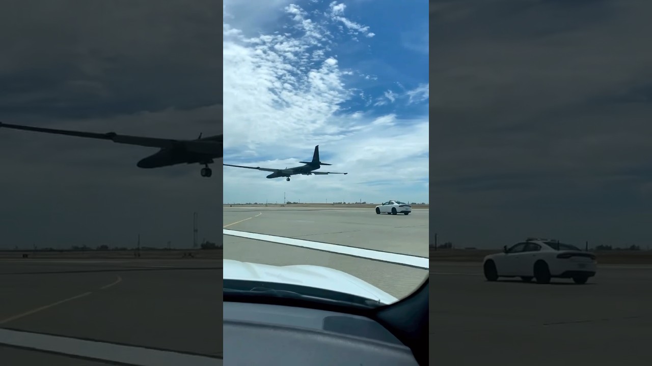 How they land the U2 spy plane!