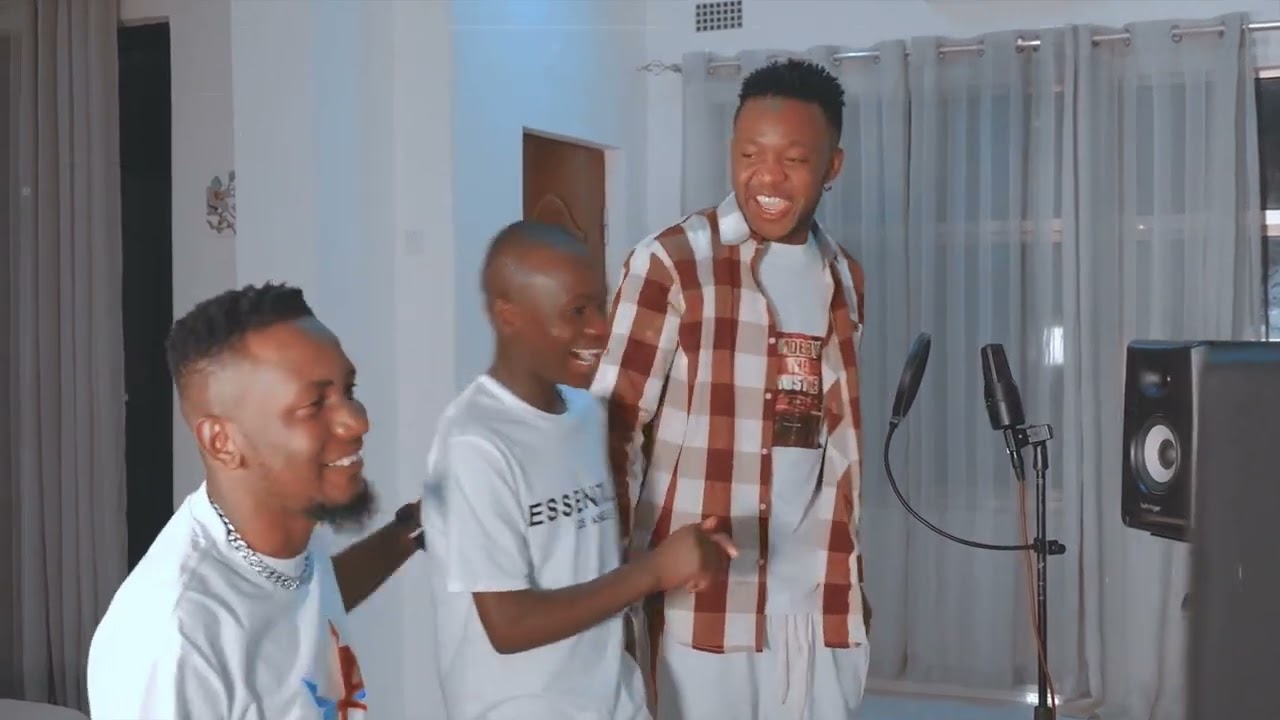 Dizmo ft Young Dizmo-Ghetto 2 Mayadi (studio session) #ProByRicore.