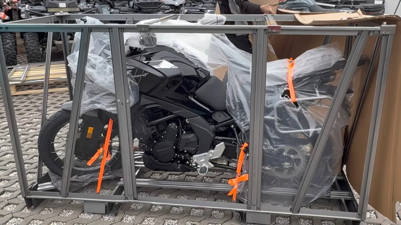 UNBOXING! Pierwszy w Polsce model 2025 CFMOTO 700MT składanie pojazdu PREMIERA Adventure CF MOTO 700