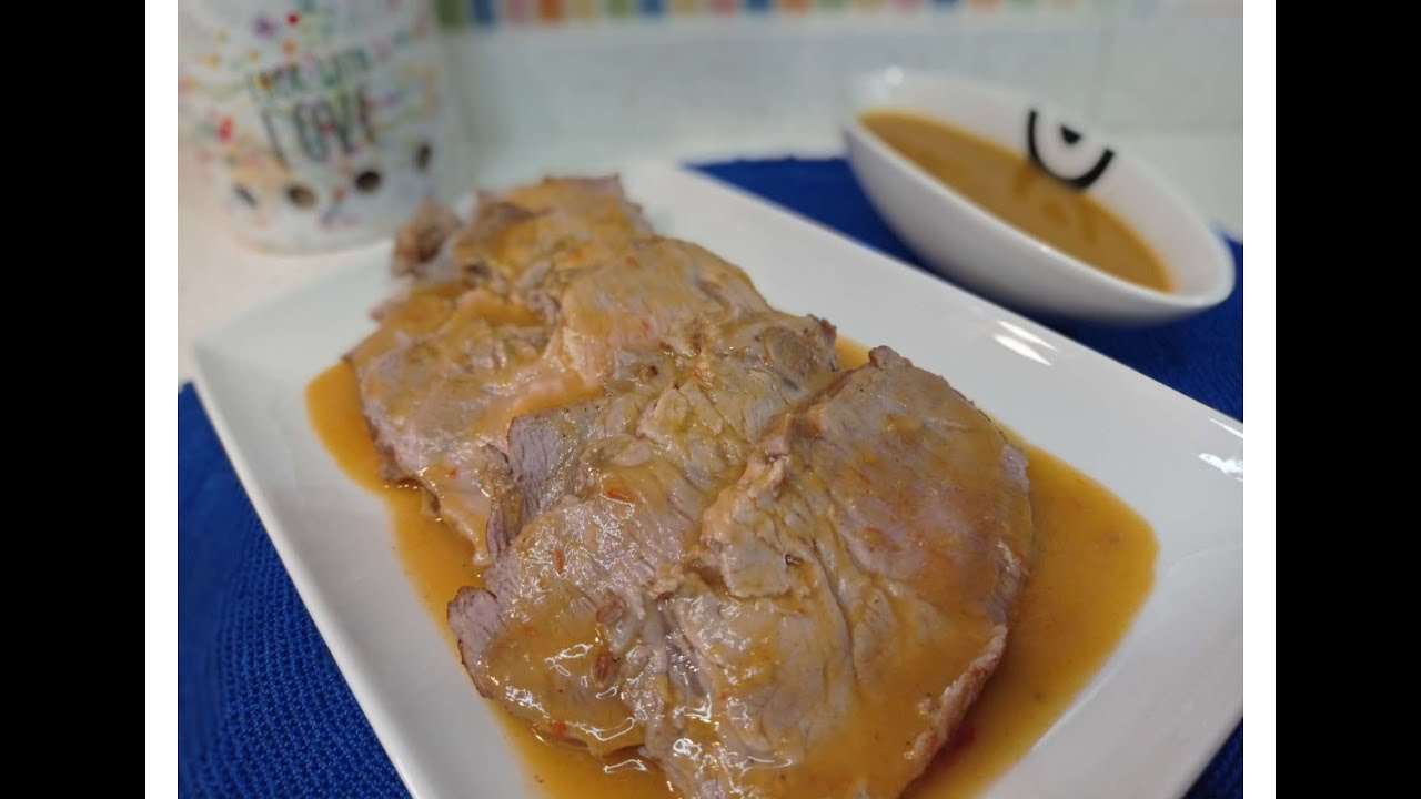 CABEZA DE MAGRO DE CERDO GUISADA. Muy jugosa.