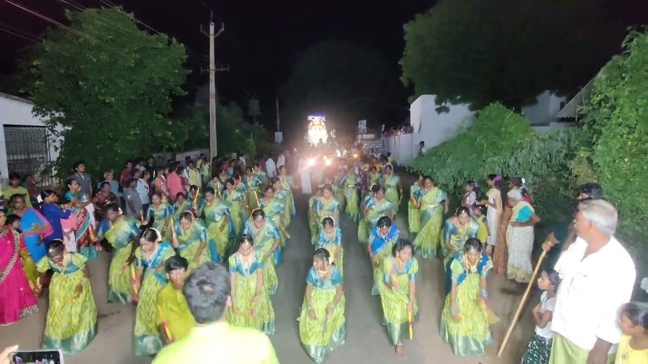 Bujji Bujji ganapayya song Venkateswara Swamy brahmotsavam in kanteru #kolatamsaimaster 9182816493 
