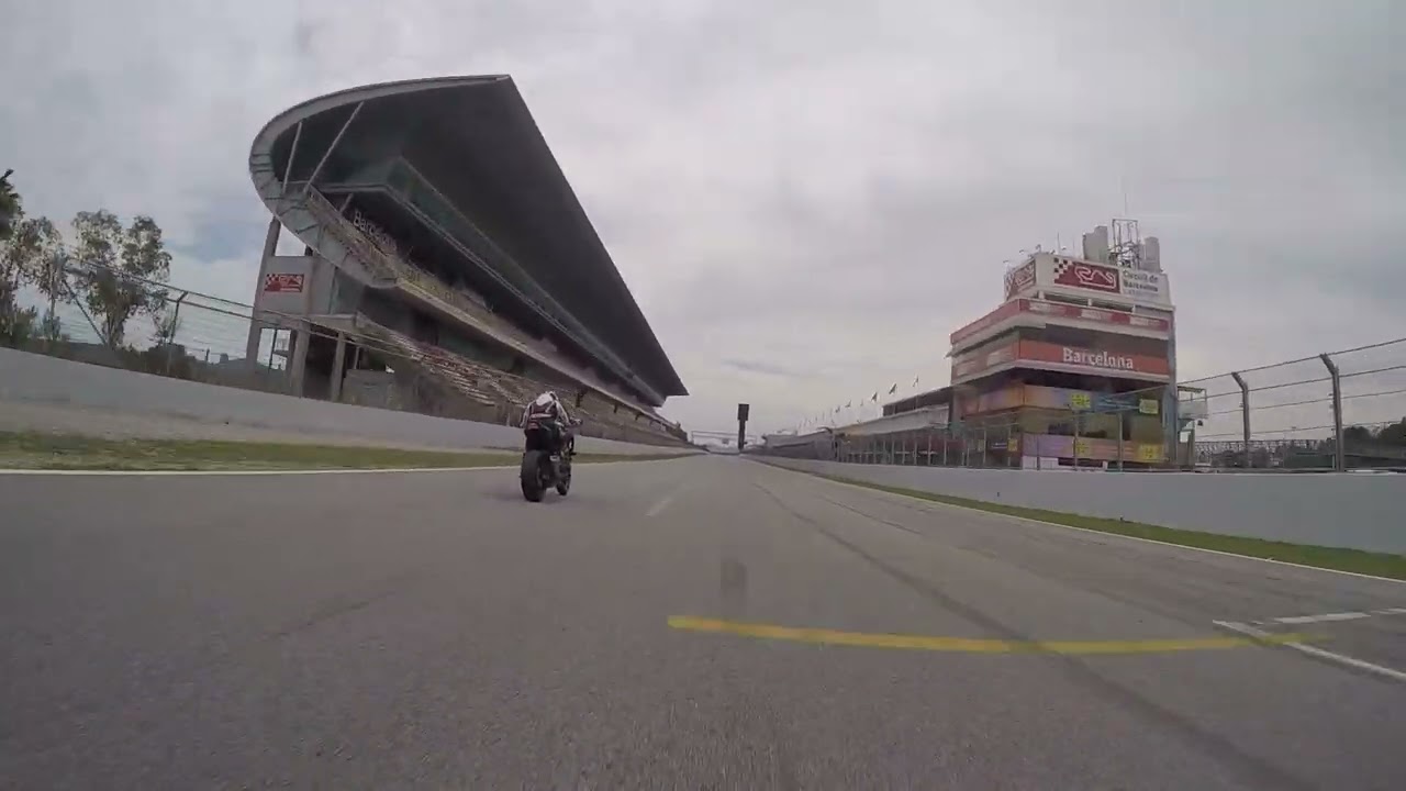 Montmelo 08.05.23 Pirelli Track Day SAS