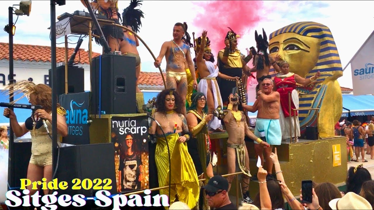 Welcome to Sitges Gay Pride Parade 2022 🌈 Barcelona Marcha del Orgullo Starts