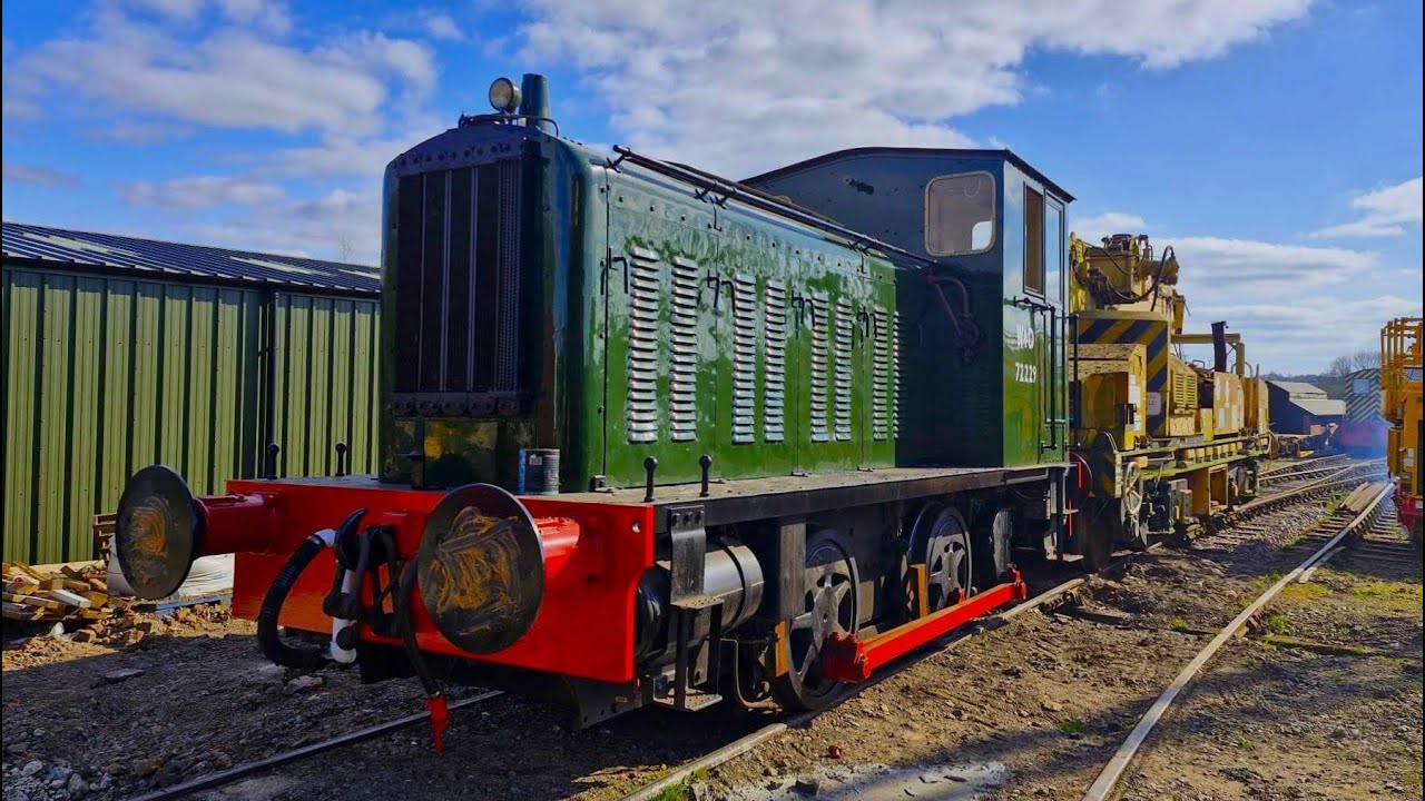 Vulcan Foundry 0-4-0DM WD 72229 Evening Shunt at the EARM