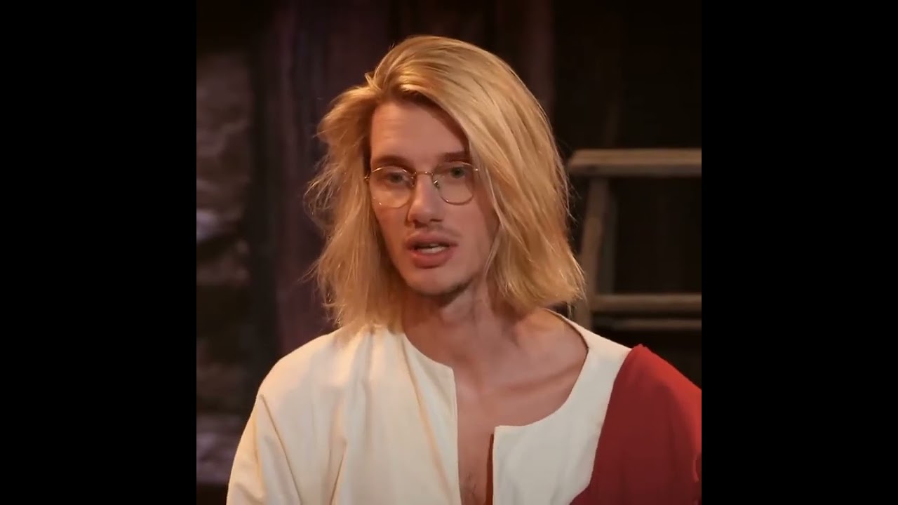 Le sketch J&eacute;sus adolescent vu par Paul Mirabel et Isabelle Nanty ! La fine &eacute;quipe, le retour 👌🙏🤣