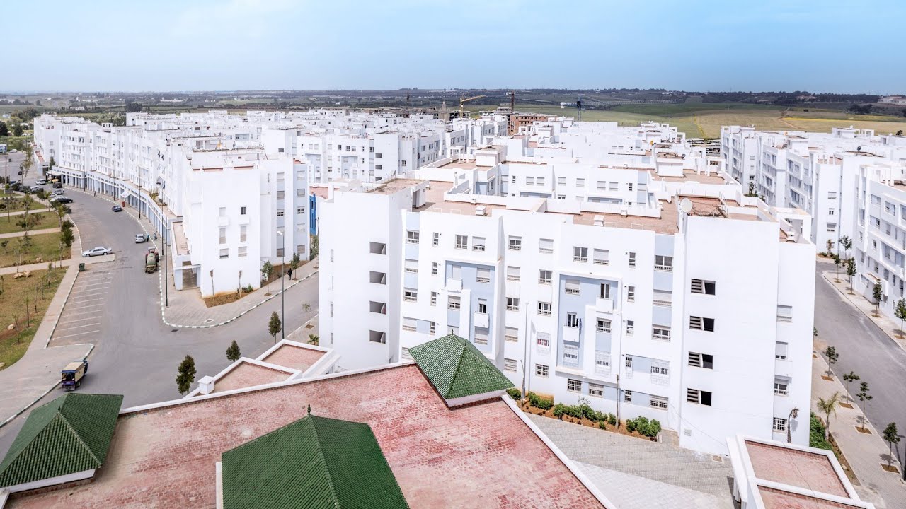 Bienvenue à Ain Aouda : Trésors cachés et charme authentique du Maroc.