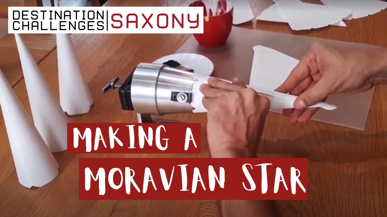 How to make a Moravian star aka Herrnhuter Sterne in Herrnhut, Saxony, Germany