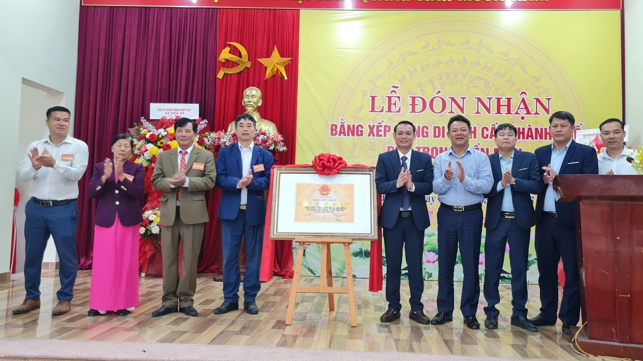 Thôn Thọ Vực lễ nhận bằng di tích đền mẫu cấp thành phố Hà Nội 2026