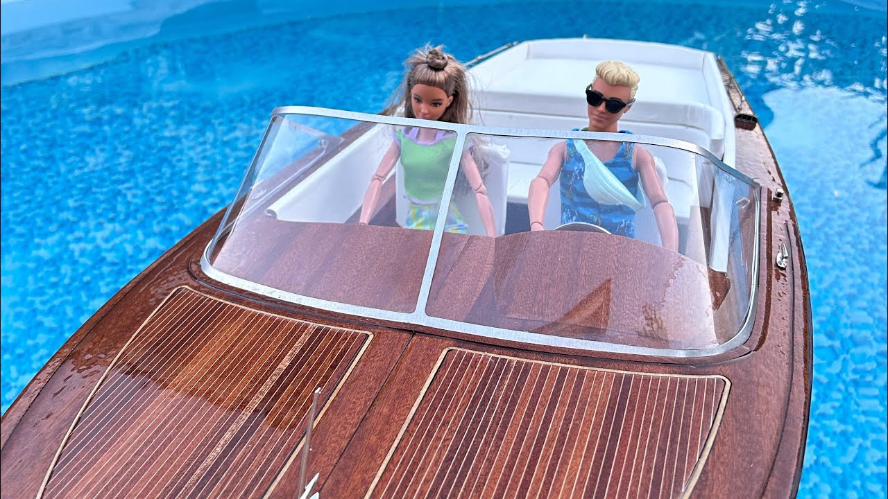 Aeronaut 308500 Comtesse Luxusyacht Holzbausatz Part3