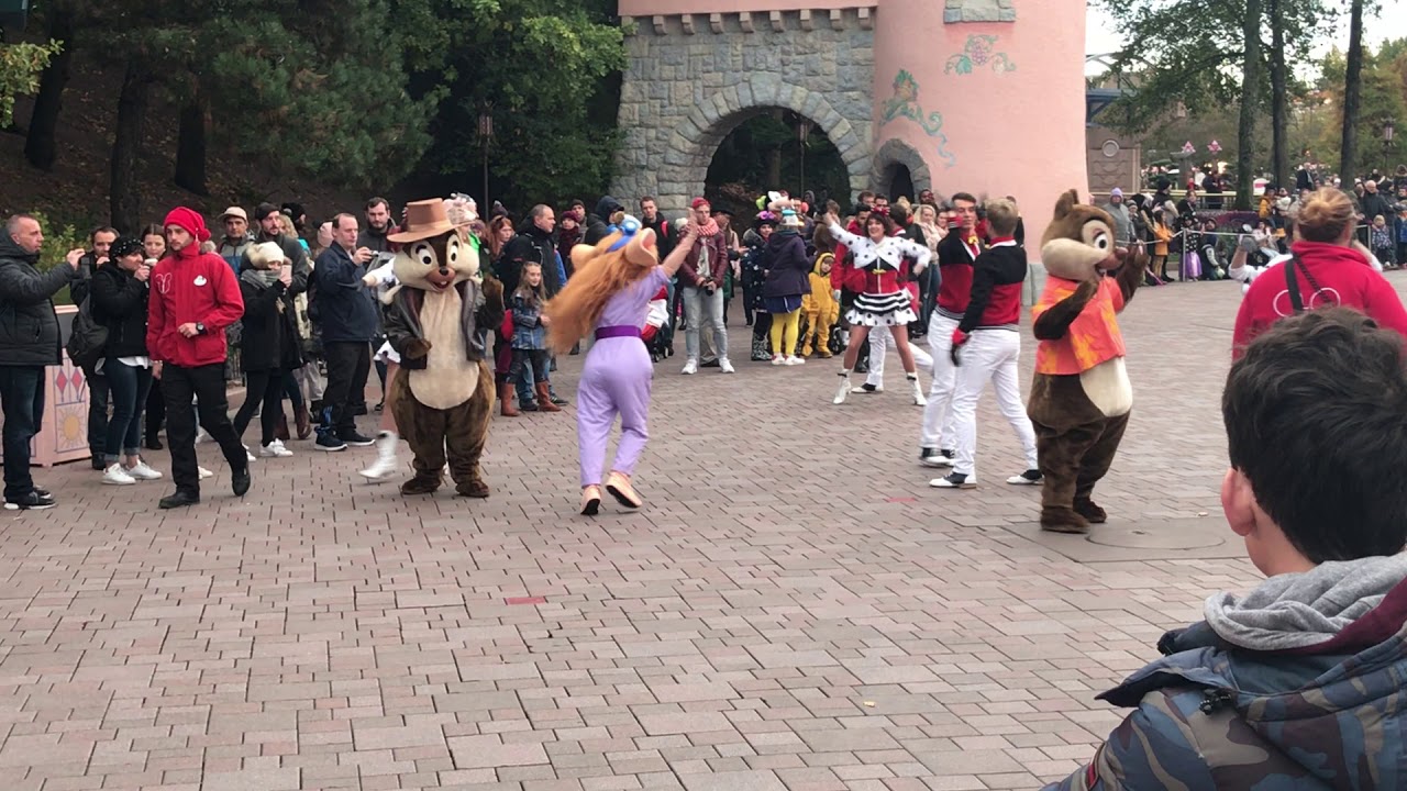 Guest Star Tuesday at Disneyland Paris! Gadget Hackwrench!