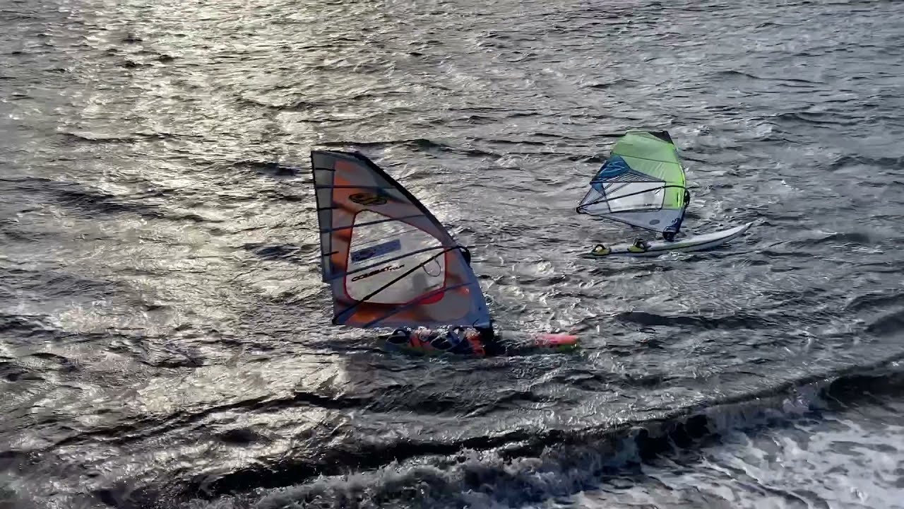Almanarre windsurfing in winter -