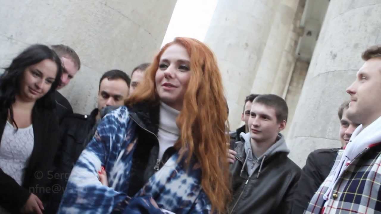 Lena Katina: встреча с поклонниками (28-04-2013)