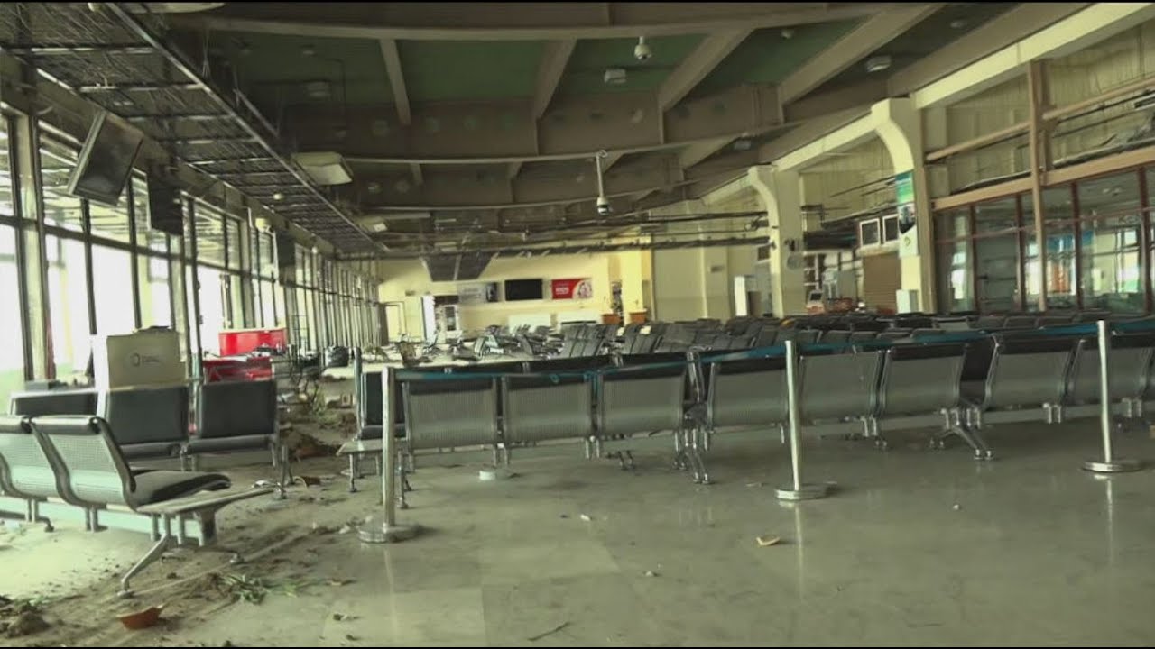 الجزيرة تتجول في الجانب المدني من مطار كابل بعد مغادرة القوات الأميركية 🇦🇫