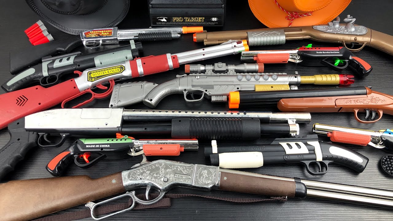 TOY SHOTGUNS - Realistic Shotguns Bead Throwing - Cowboy BB Rifles and Cowboy Hats