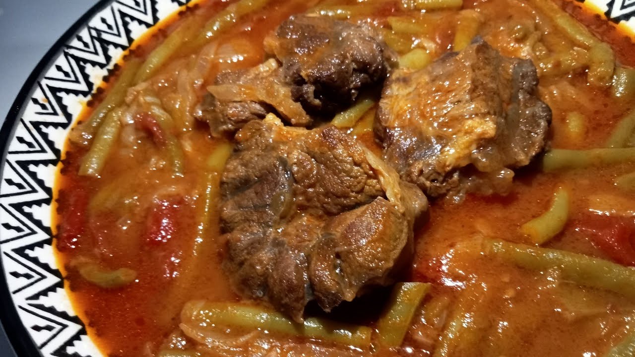 لوبيا ماشطو بلحم البقري-  Haricots verts au boeuf