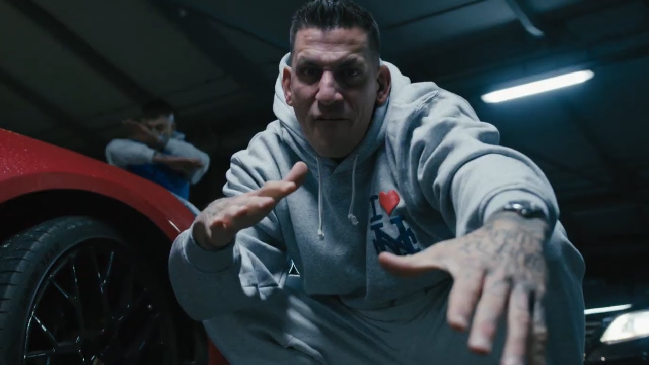 GZUZ feat. Maxwell - Sag mir (prod. Bastikoko)