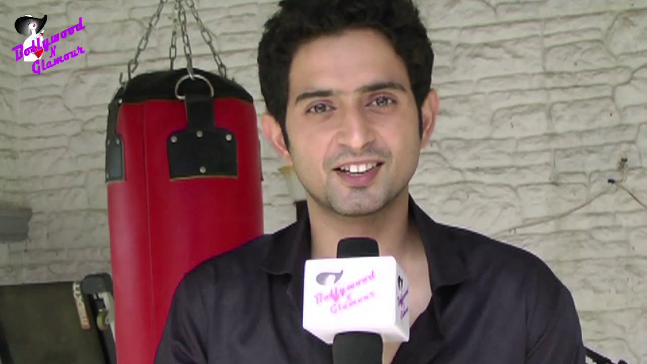 On location of TV Serial 