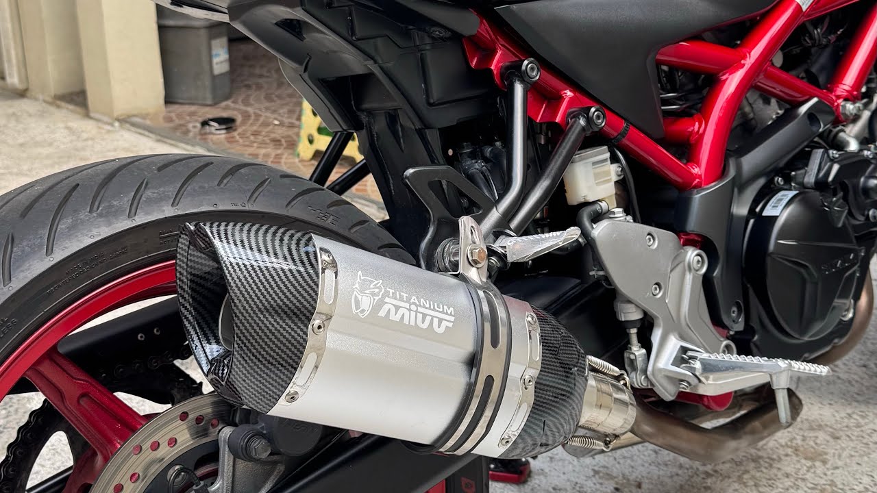 New Exhaust for SV650 | MIVV | Exhaust Comparison | Onboard Sound