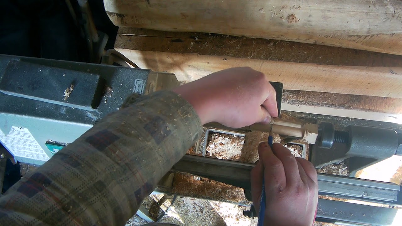 30 minutes in the workshop - peg making
