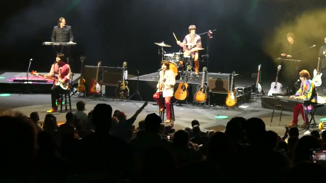 THE FAB FOUR (Beatles Tribute) - 