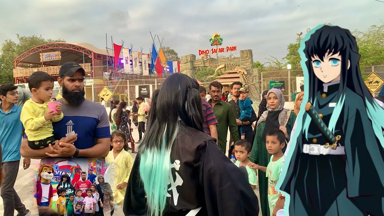 Tokito Muichiro Cosplay In Public 🇵🇰🥰 | Public Inteaction and Reaction Video | 