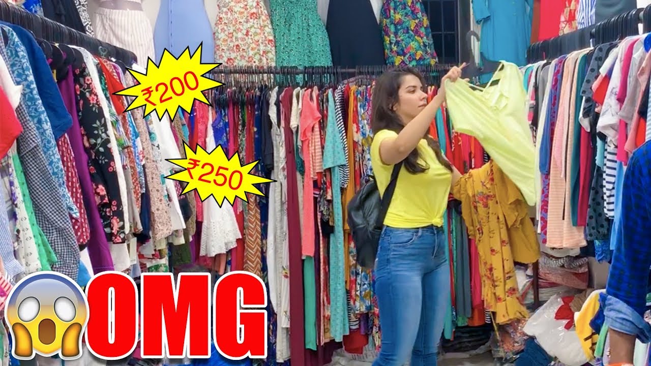 I shopped ONLY *YELLOW* clothes! Street Shopping Challenge in Mumbai, India IN *HINDI* | Heli Ved