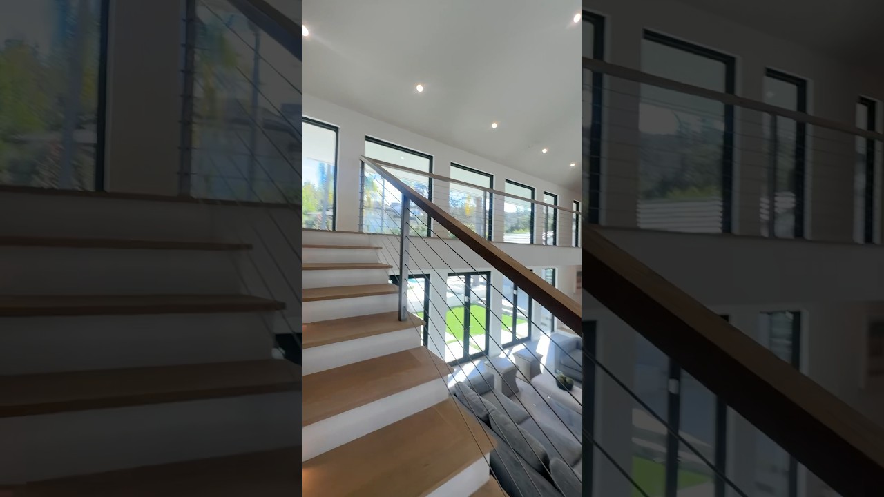 💎💯 Brand New Staircase setup 