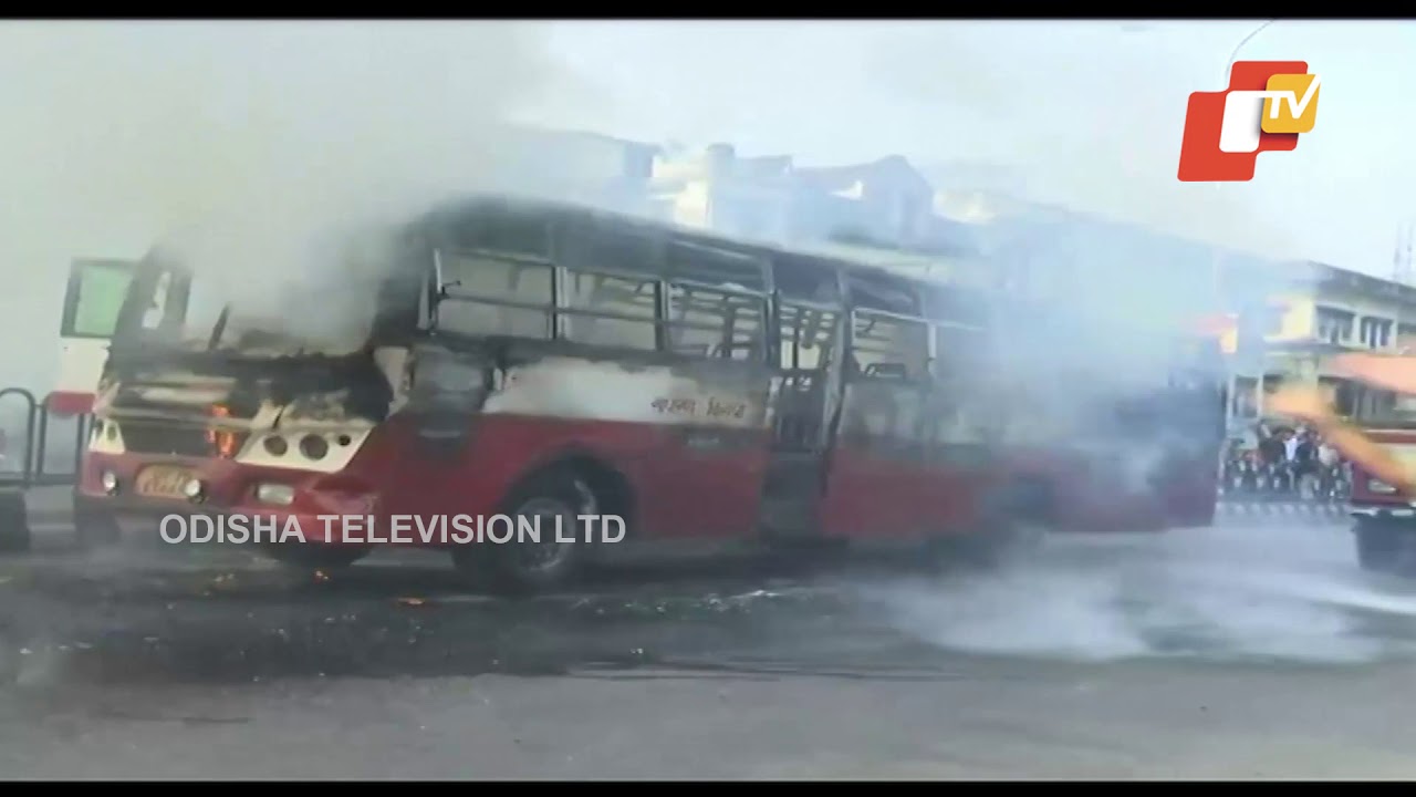 Bus Catches Fire in Lucknow, Fire Tender Douse Flames