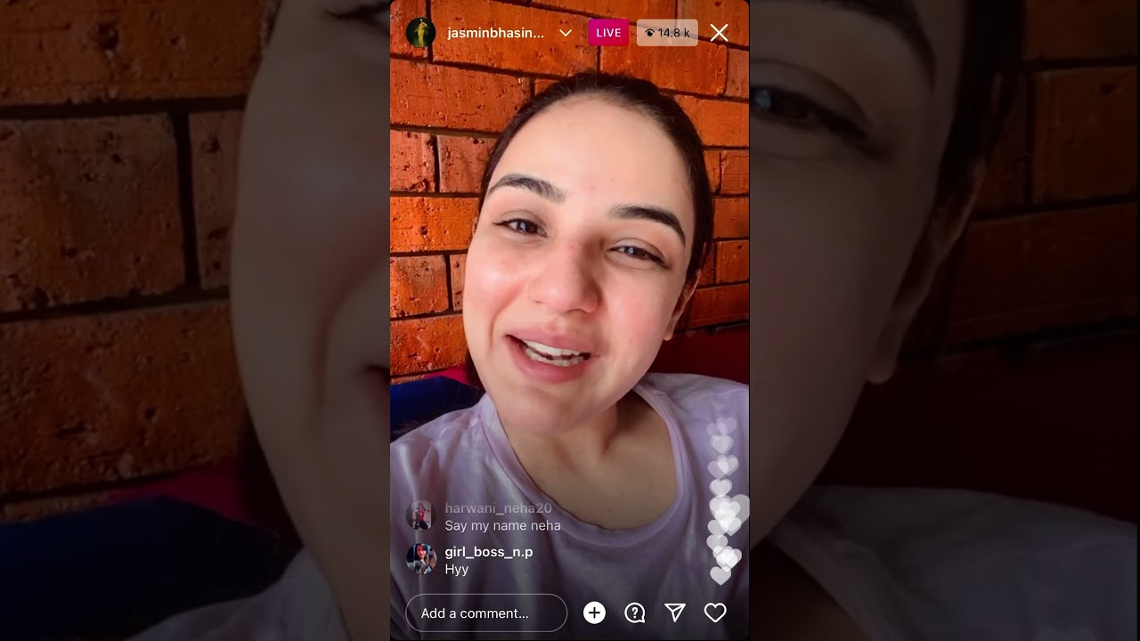 Jasmin Bhasin wishing happy new year to everyone🥂🦋 - Instagram live